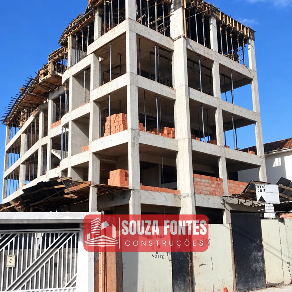 Execução da estrutura do edifício na Vila Formosa pela Souza Fontes